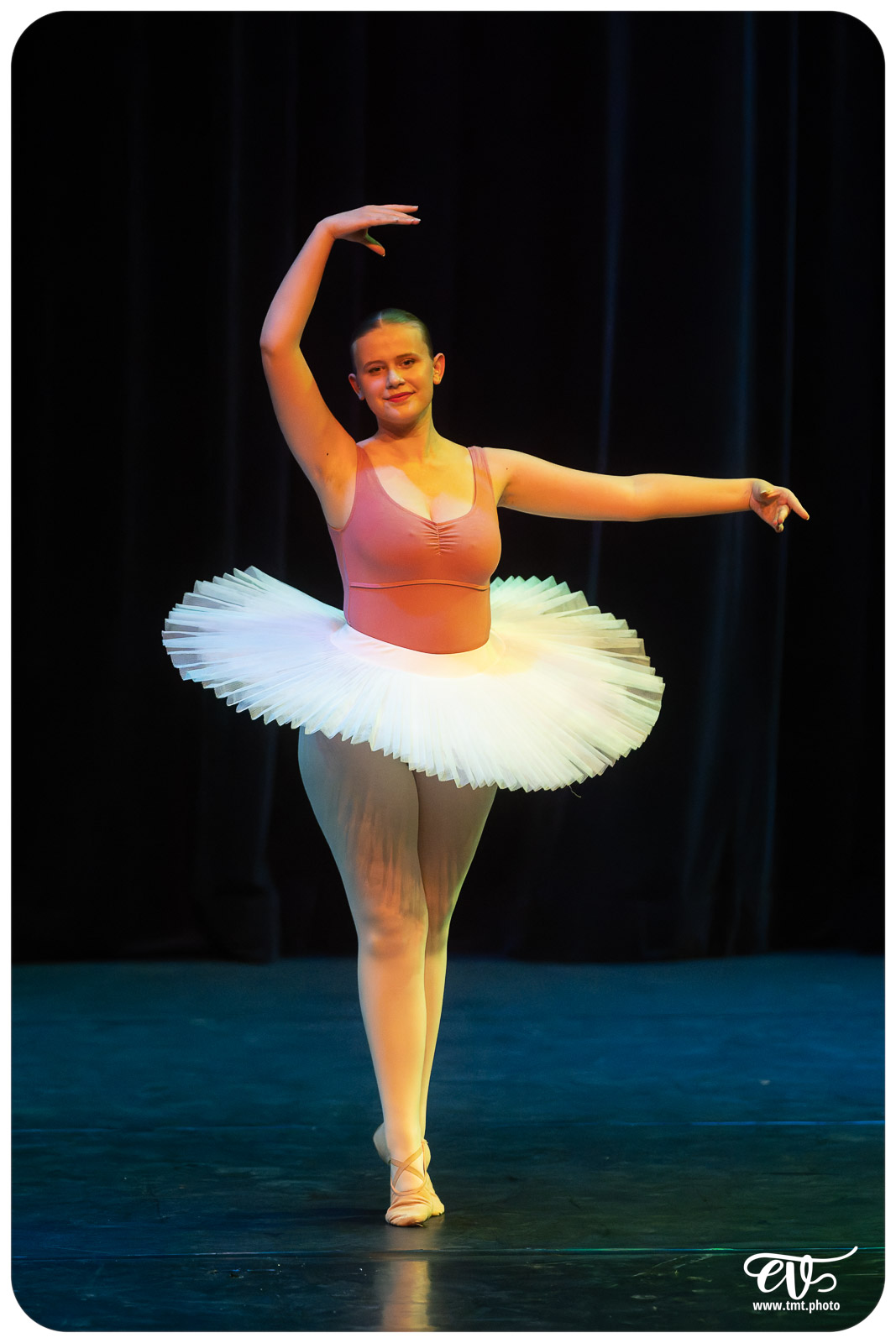ECOLE DE DANSE CÉCILE ADAMOW